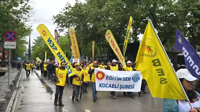 1 Mayıs Emek ve Dayanışma Günü Etkinlikleri Türkiye'nin Farklı Şehirlerinde Kutlandı
