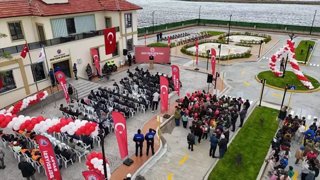Bafra'da Çocuk Trafik Eğitim Parkı Açıldı