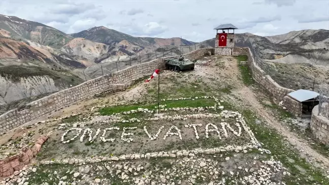 Tunceli'de 15 yıl önce PKK'lı teröristler tarafından şehit edilen askerler anıldı