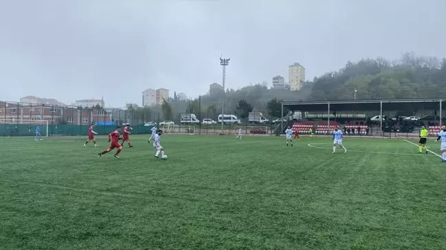 Türkeli Spor, Erfelek Spor'u 3-0 Mağlup Ederek Liderliğini Sürdürdü