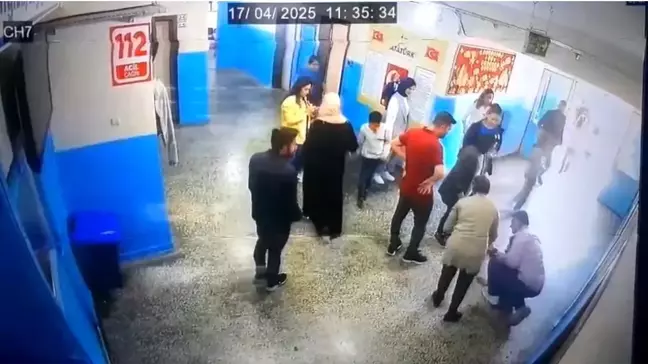 Kızıltepe'de Öğrenci Boğazına Dili Kaçtığı Anlar Güvenlik Kamerasında