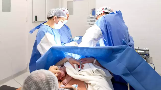 Sağlık Bakanlığı'ndan Tıp Merkezlerinde Planlı Sezaryene Yasak