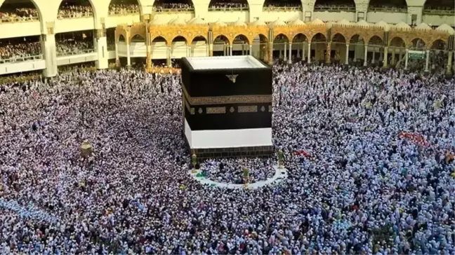 Suudi Arabistan'dan Mekke'ye Giriş Yasağı