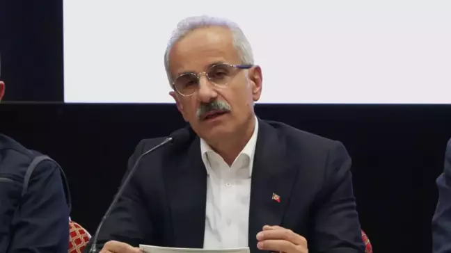 Ulaştırma ve Altyapı Bakanı Uraloğlu: 'Deprem Sonrası Altyapı Çalışmaları Devam Ediyor'