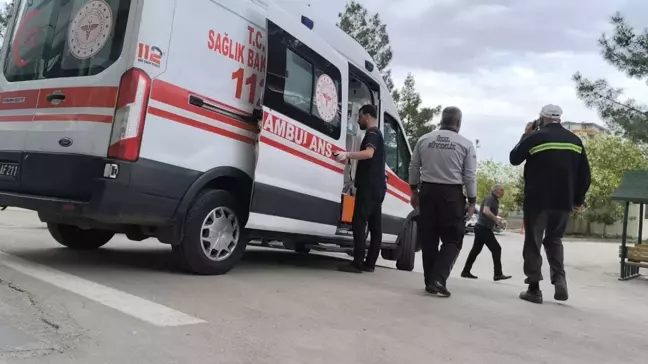 9 Yaşındaki Çocuk Çapa Makinesinde Yaralandı