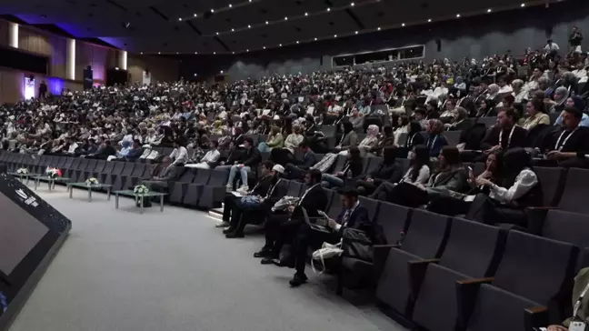 Selçuk Bayraktar'a Haliç Üniversitesi'nden Fahri Doktora Unvanı
