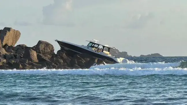 Florida'da Feribot ile Tekne Çarpıştı: 1 Ölü, 12 Yaralı