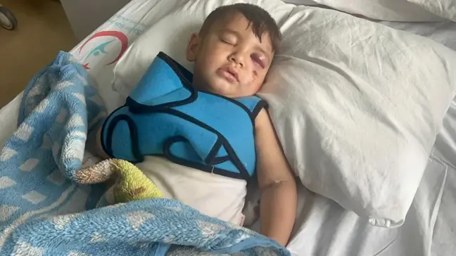 2 Yaşındaki Suriye Uyruklu Çocuk, 3. Kattan Düştü