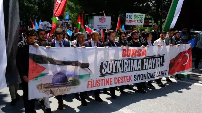 Uludağ Üniversitesi Öğrencileri Gazze İçin Vicdan Nöbeti Tutuyor