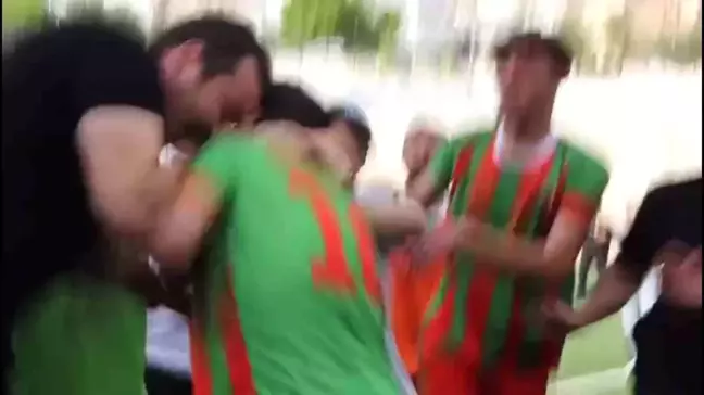 Cizre Botanspor ile Silopigücü Gençlikspor Maçında Polis Memuruna Soruşturma