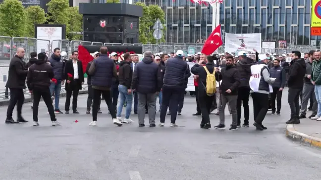 1 Mayıs Emek ve Dayanışma Günü Taksim'de Kutlandı