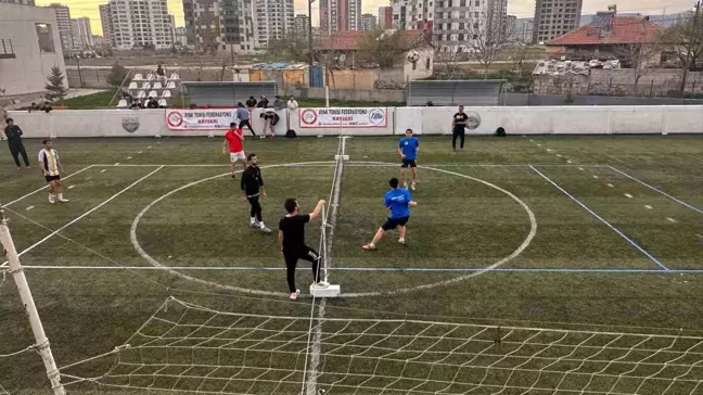 Kayseri'de Ayak Tenisi Turnuvası Sona Eriyor