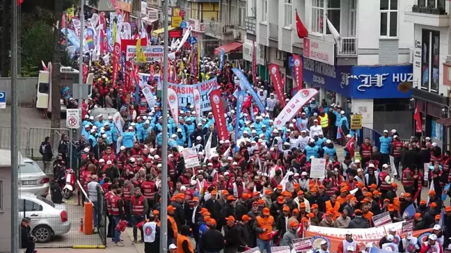 Samsun'da 1 Mayıs Emek ve Dayanışma Günü Coşkuyla Kutlandı