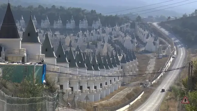 Burj Al Babas Projesine Dolandırıcılık İddianamesi: 885 Yıl Hapis İstendi