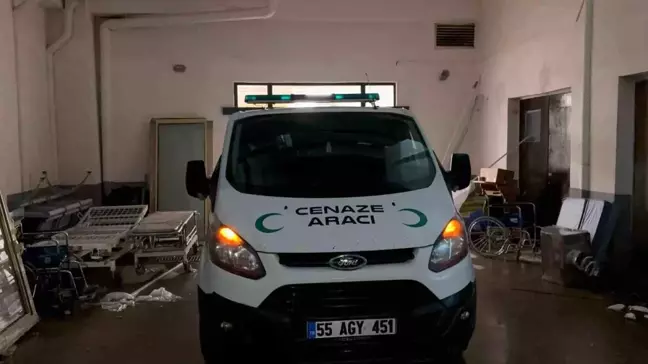Fransa'da Yangında Hayatını Kaybeden 3 Kız Kardeş Rize'ye Getirildi