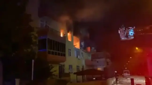 Konya'da Bina Patladı: 4 Yaralı