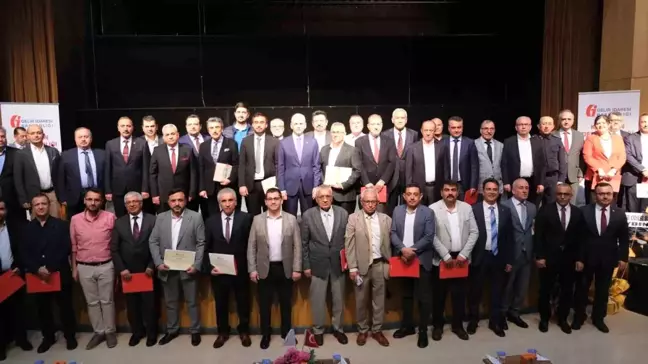 Karaman'da Vergi Rekortmenleri Ödüllendirildi