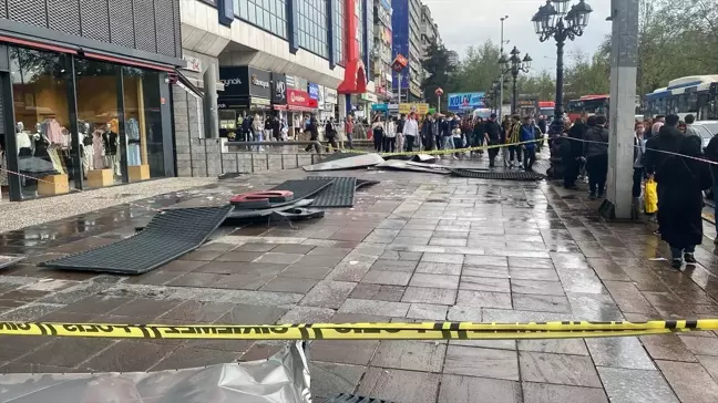 Başkentte Sağanak ve Fırtına Hayatı Olumsuz Etkiledi