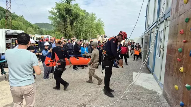 Bartın'da AFAD Eğitim Merkezi Açılışı ve Gerçekçi Tatbikat