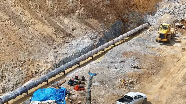 Kelkit Aşut Göleti Projesinde Çalışmalar Devam Ediyor