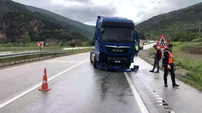 Amasya'da Tır Kontrolden Çıktı: 1 Yaralı