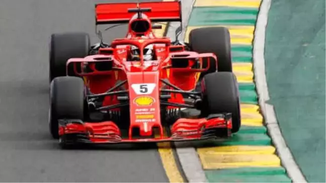 Çin'de Pole Pozisyonu Vettel'in!