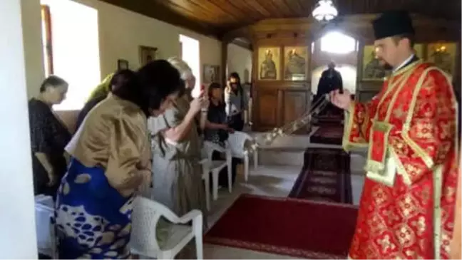 Bozcaada'da Aya Paraskevi Günü Ayini Yapıldı