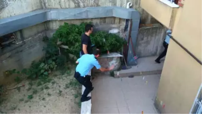 Jandarmadan Kaçtı Polise Yakalandılar