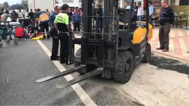 Forkliftle Çarpışan Motosikletli Yaralandı
