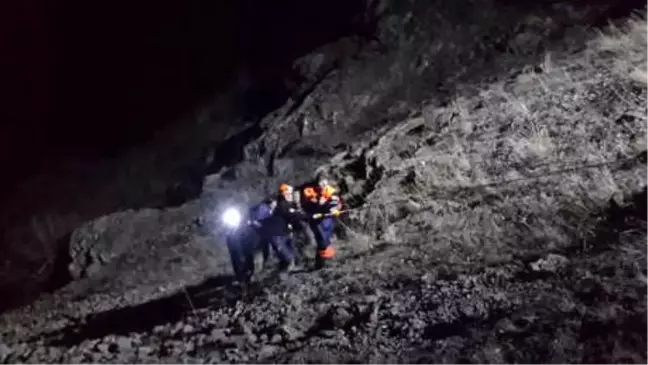 Cenazeden Dönen Evli Çift Kazada Can Verdi