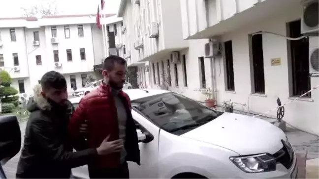 Beykoz'da Babasını Öldüren Genç Adliyeye Getirildi