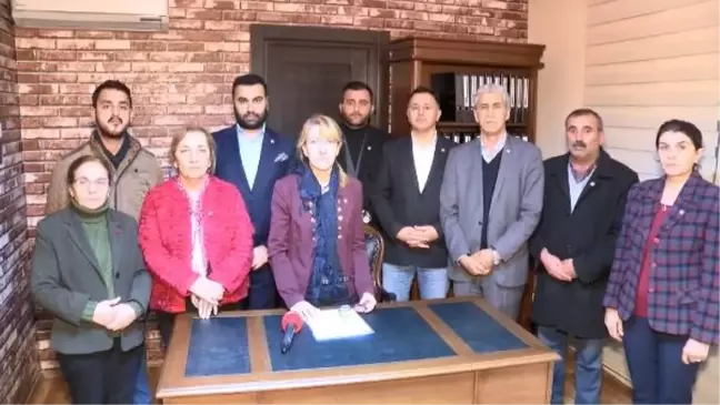 CHP Sancaktepe İlçe Yönetim Kurulundan Toplu İstifa