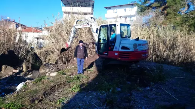 Üçpınar'ın Deresi Temizlendi