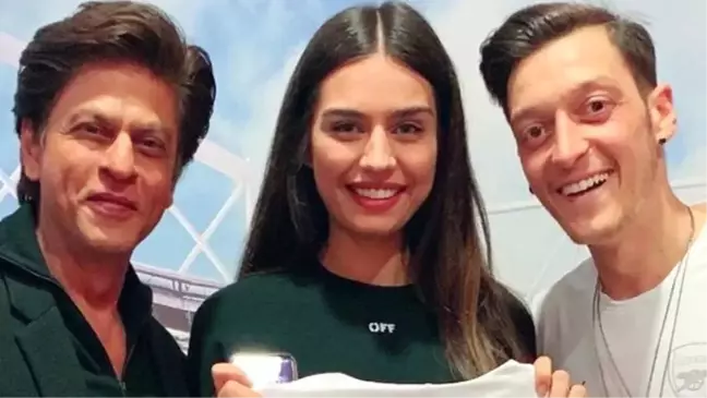 Amine Gülşe ve Mesut Özil'e Hindistan'dan Misafir Geldi