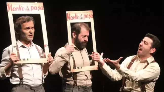 Tiyatro Er Meydanı, Önce Orada Görünün'