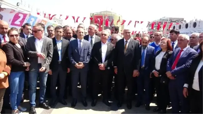 Aydın'da CHP ve İyi Partililer Kılıçdaroğlu'na Saldırıyı Kınadı