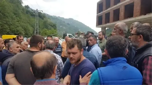 Fırtına Vadisi'nde Kaçak Yapıların Yıkımı Öncesi Gerginlik (3)