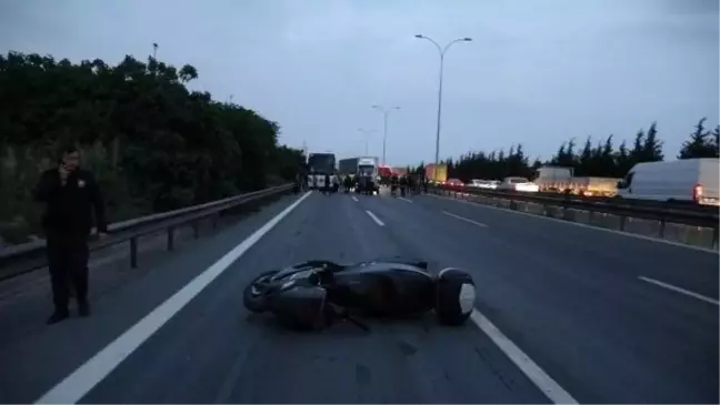 TEM'de yola gübre döküldü, 6 araç çarpıştı: 1 ölü, 2 yaralı