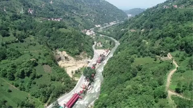 Fırtına Vadisi'nde kaçak yapıların yıkımı başladı (2)
