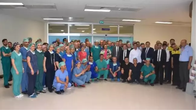 Malatya'da, 5 hastaya eş zamanlı karaciğer nakli operasyonu başarıyla tamamlandı (3)