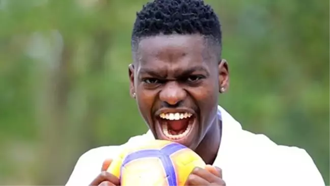 Beşiktaşlı Isimat Mirin, Amiens yolunda!