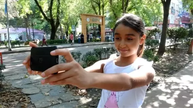 Türkiye'de kadınların en fazla selfie çektiği il kocaeli oldu