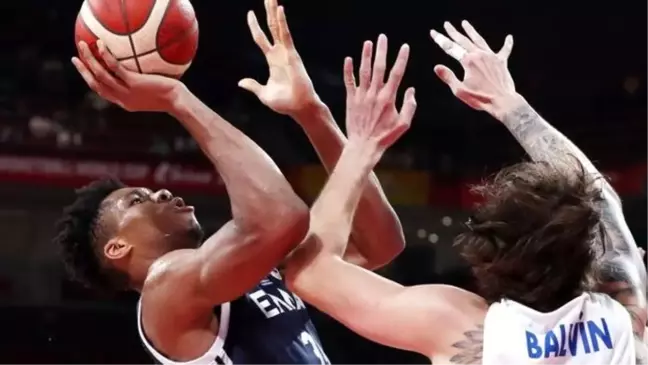Yunanistan Çekya'yı Calathes ile geçti