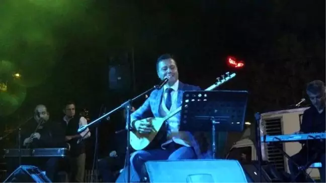 Orhan hakalmaz'dan diyarbakır'da nöbet tutan annelere destek
