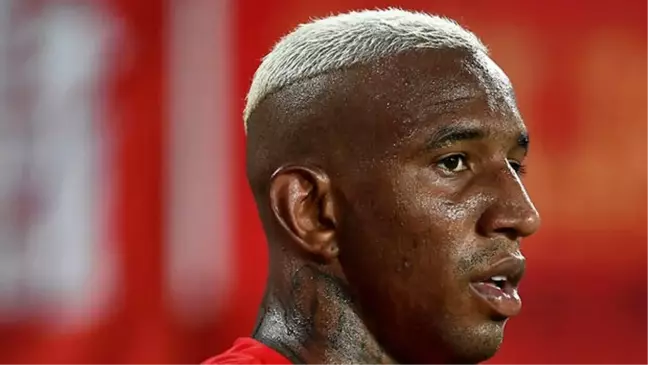 Talisca'nın takımından flaş karar!