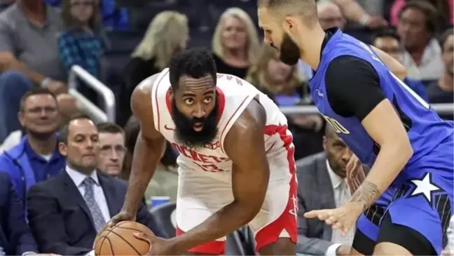 Rockets, Harden'ın 54 sayı attığı maçta Magic'i yendi