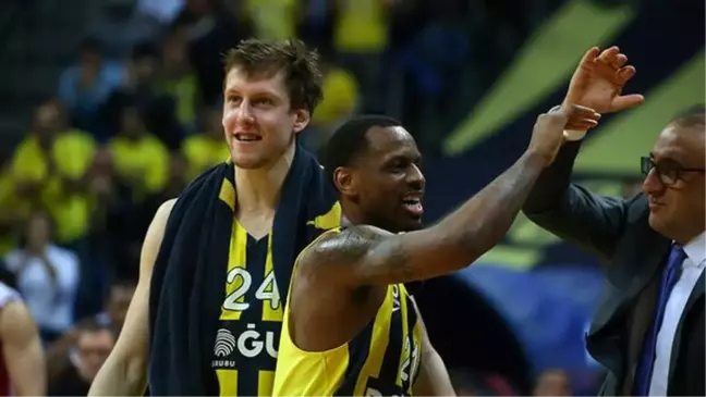 James Nunnally, Fenerbahçe'ye döndü!
