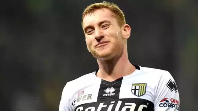 Juventus, genç futbolcu Kulusevski'yi transfer etti