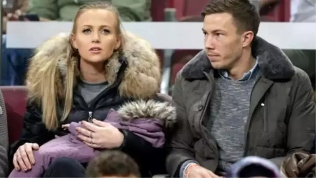 Galatasaray Son Dakika Transfer Haberleri: Linnes ve Emre Akbaba'nın lisansları çıkarıldı