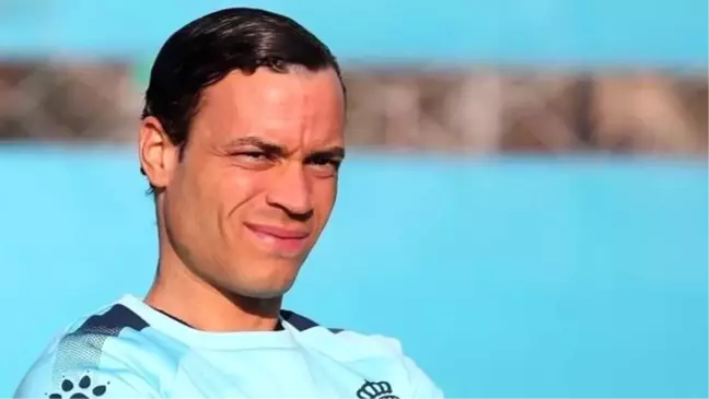 La Liga ekibi Espanyol, Raul de Tomas'ı transfer etti